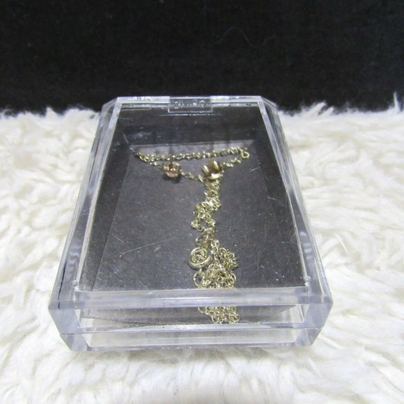 Clear Stone Large Flower Necklace - Picture 3 of 3